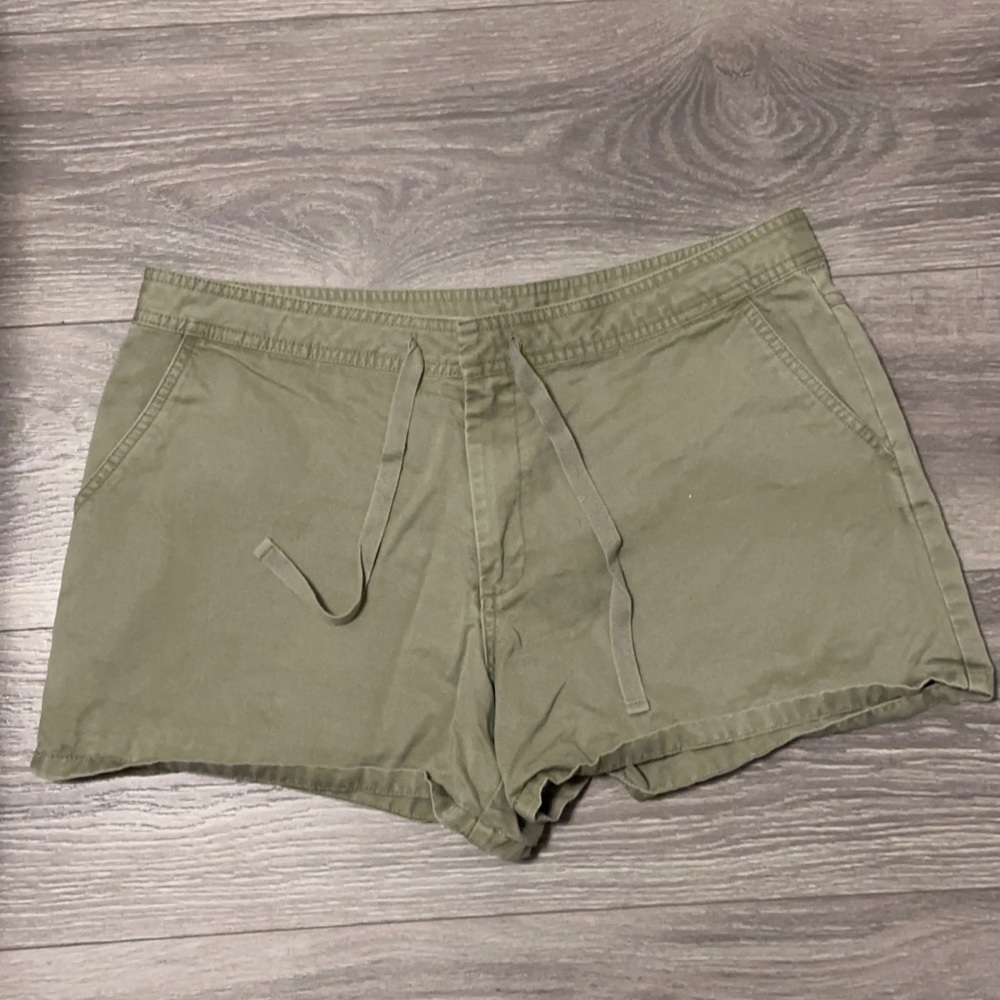 Old Navy Cotton 3” Drawstring Short
